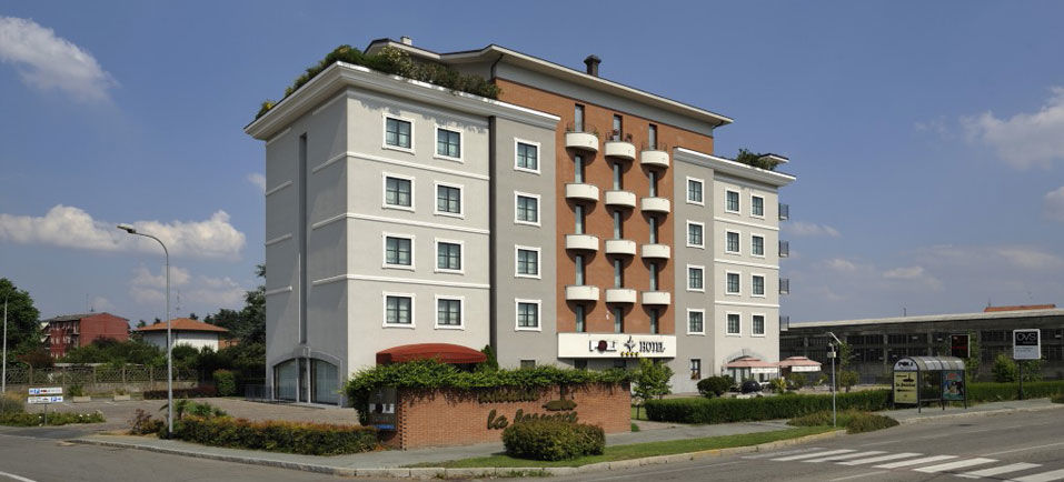 Poli Hotel San Vittore Olona Exterior photo